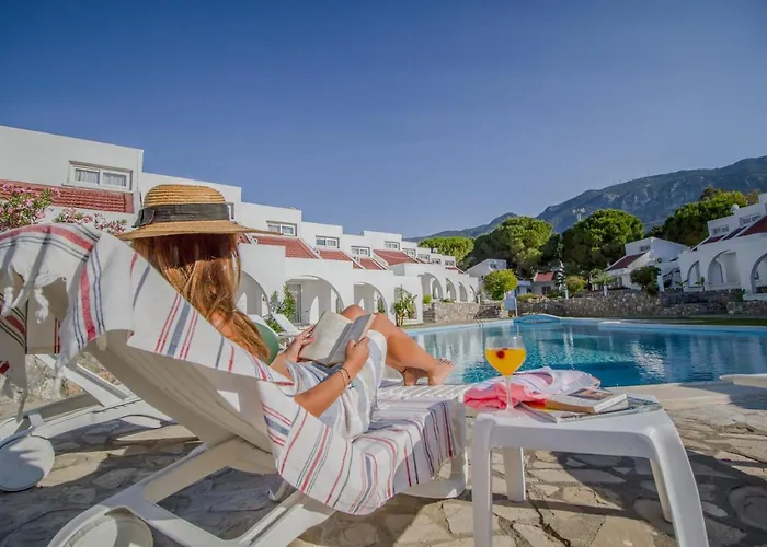 Club Lapethos Bungalow