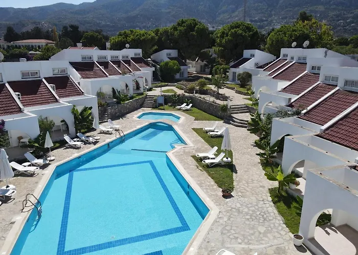Club Lapethos Bungalow