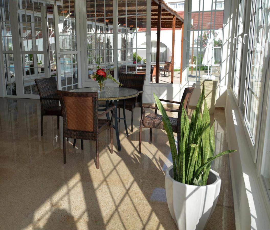 Club Lapethos Bungalow Hotel Kyrenia (Northern Cyprus)